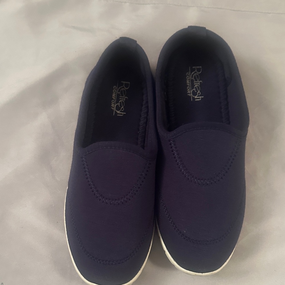 Refresh Comfort Deep Blue Slip-On Sneakers